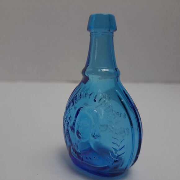 Wheaton Cerulean Blue Embossed Miniature Glass Bottle Decorative Vintage Piece - Picture 7 of 16